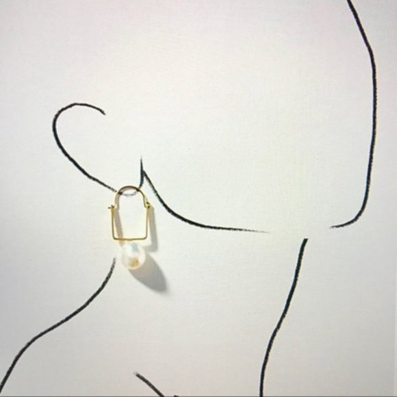 Natural Pearl Drop Earrings - Picture 3 of 7